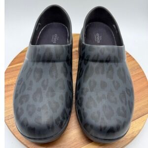 Crocs Neria Pro II Women's Size 11 Black Leopard Nurse Clog Comfort  0450
